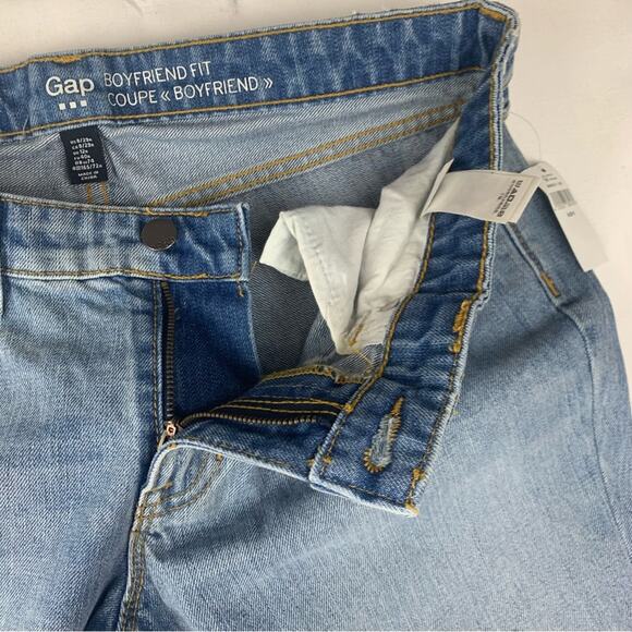 GAP womens size 8 29 Blue Boyfriend fit crop Jeans light wash new distressed - Picture 6 of 13